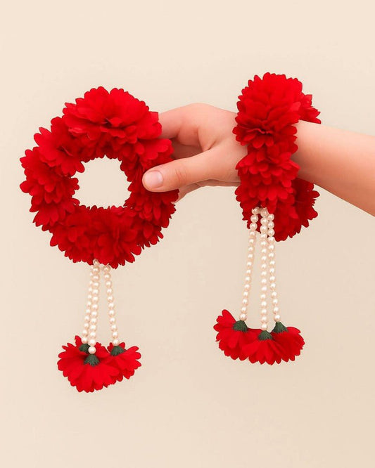 Red & White Gajray for Hands - Lushwa