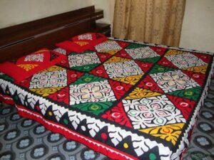 Handmade Sindhi Ralli Bedsheet with 2 x Pillow Covers - Image 3